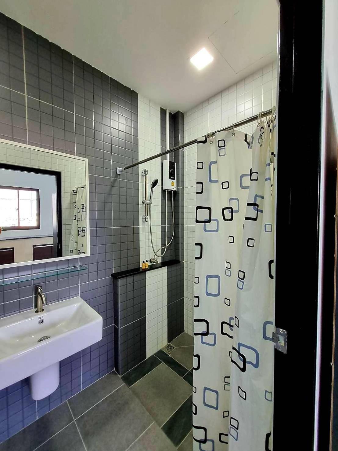 Aqua Residences อควา เรสซิเดนซ์ ห้องพักใหม่ให้เช่า ติดรถไฟฟ้าสถานีวุฒากาศ Банкок Екстериор снимка